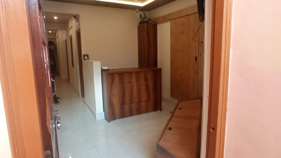 Others 3, Goroomgo GP Mall Road Nainital, Nainital
