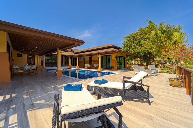 Sport & Beauty 5, Luxury 5 Bedroom Villa nr to Beach - SRS, Hua Hin