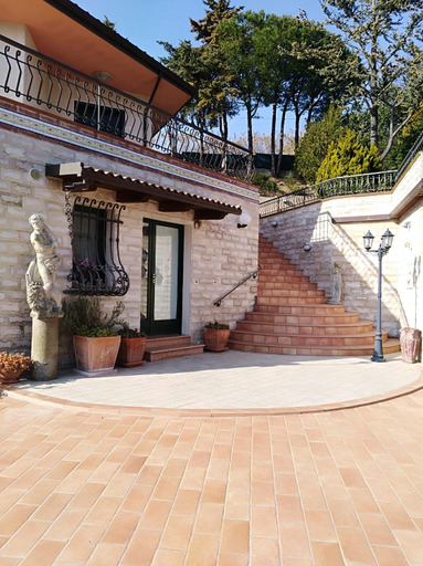Others 3, B&B Villa Diana, Ancona