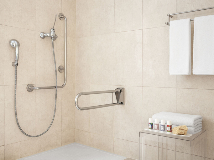 Bathroom 4, ATHENA, A Hotel to Live, Attica