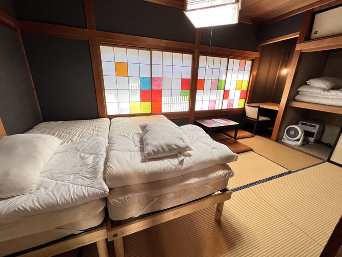 Bedroom 2, Hostel Murasaki, Takayama