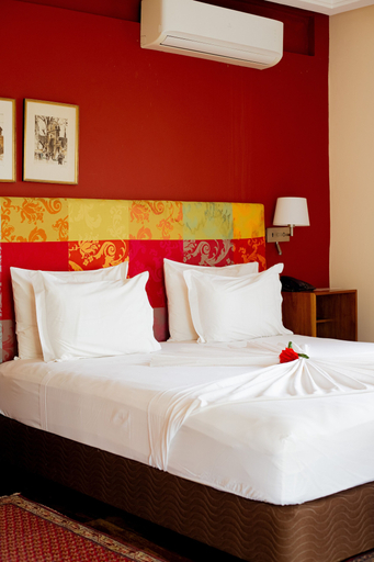 Bedroom 4, Golden Hill Parker Hotel, Komenda-Edina-Eguafo-Abirem