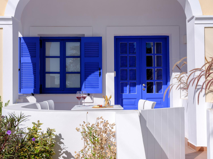 Others 3, Casa di Magi, South Aegean