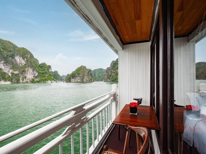 Others 5, La Paci Cruises, Cát Hải