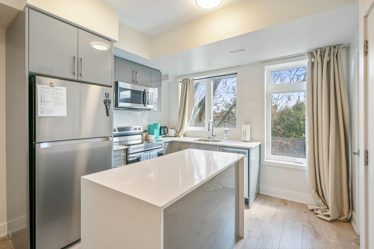 Others 4, Waterfall Wonderstay 3 beds 2 bathroom condo, Niagara