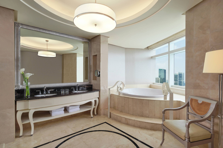 bathroom 10