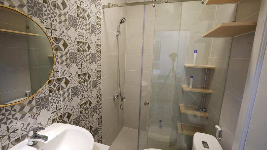 Bathroom 6