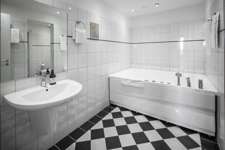 Bathroom 4, Comwell Køge Strand, Køge