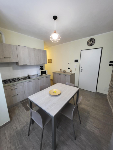 Dining Room 13