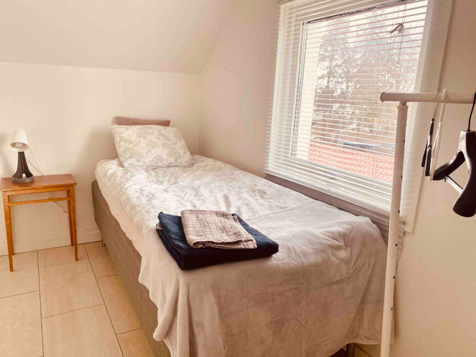 Bedroom 2, Lovely 3-bed Flat In Stockholm, Sollentuna
