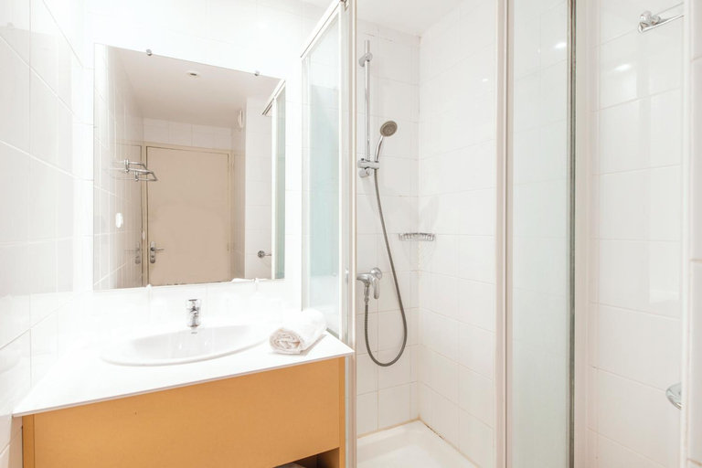 Bathroom 3, SOWELL RESIDENCES Les Sablons, Gard