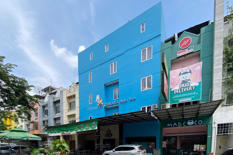 Exterior & Views 11