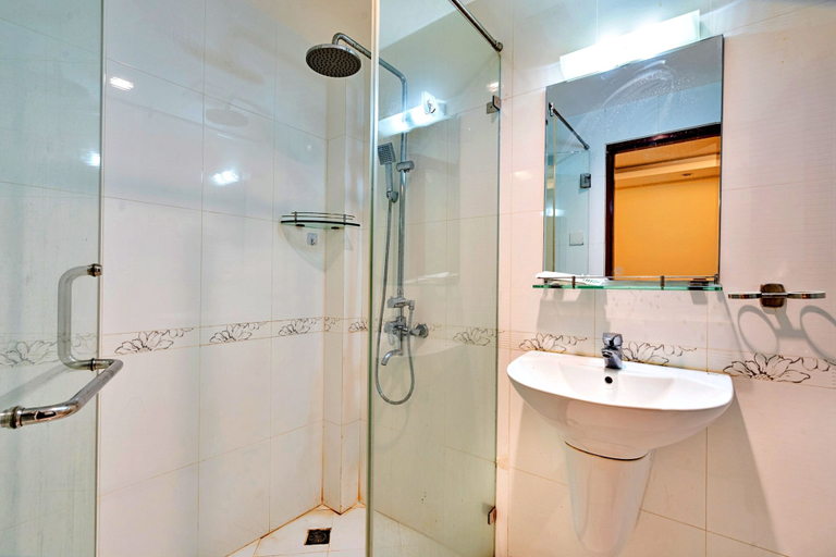 Bathroom 3, S79 Thanh Thu Hotel, District 1