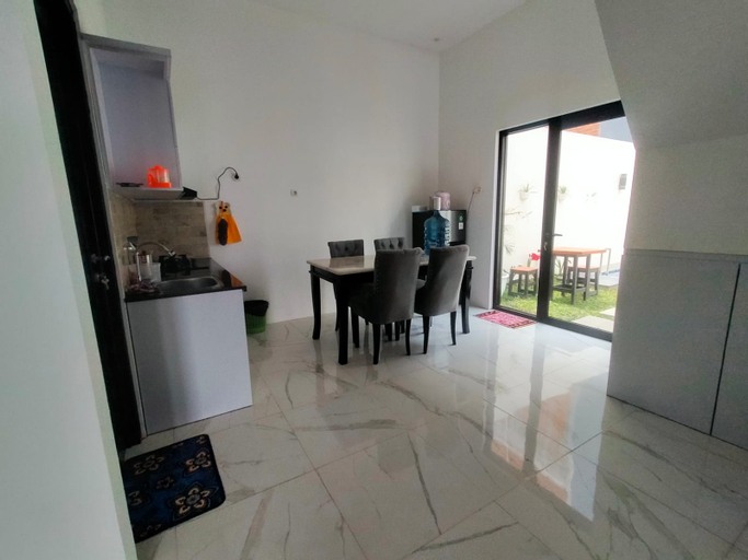 Others 4, Villa Arjuna GH, Malang