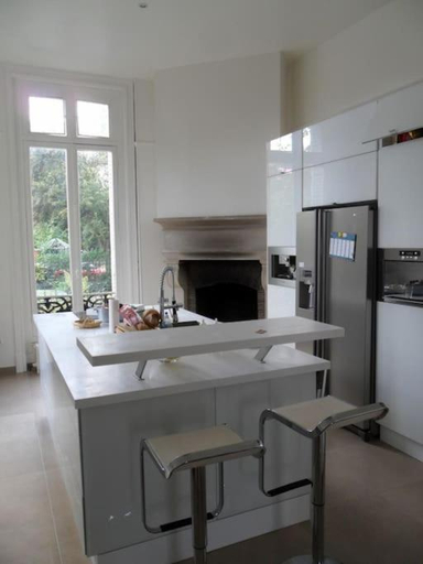 Kitchen 5, Bed & Breakfast a 20mn direct St Lazare en Train, Val-d'Oise