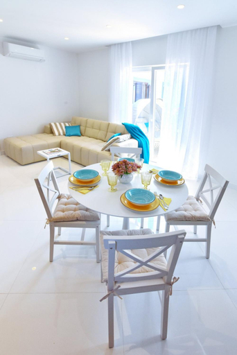 Food & Drinks 2, NEW!!! 2024 MAREA apartments with XXL Sunny Terrace, Poreč