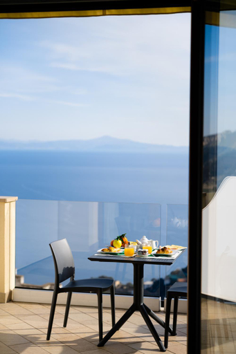 Others 5, Sea View Ravello, Salerno