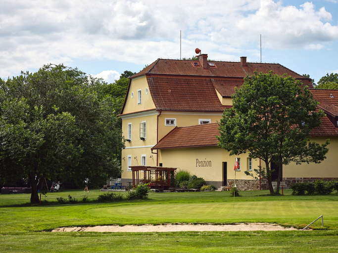 Exterior & Views 2, Glamping Černická obora, Tábor
