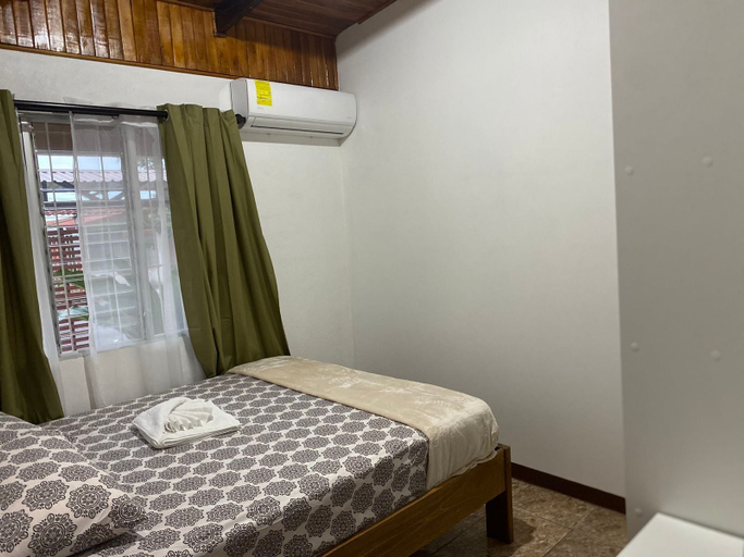 Others 3, Apartamentos Maily, San Ramón