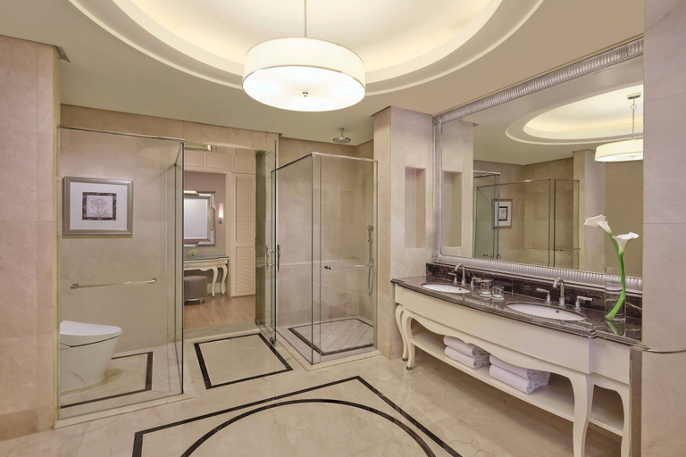 Bathroom 5, The Ritz-Carlton Jakarta, Pacific Place, South Jakarta