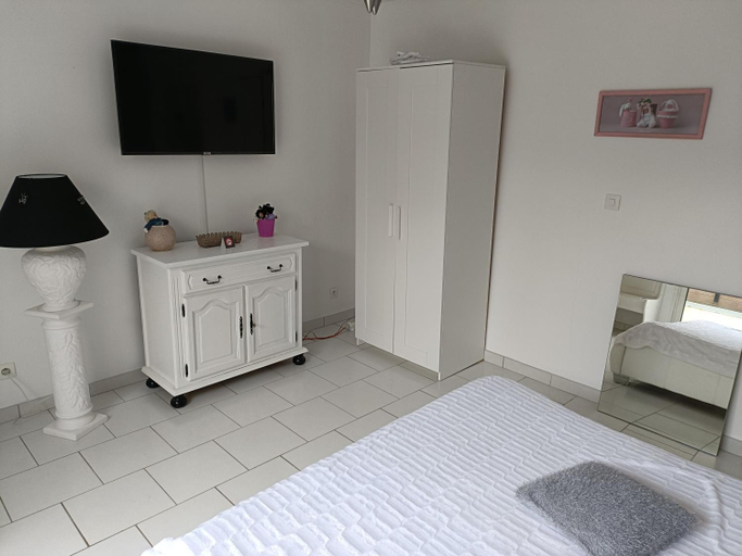 Bedroom, Virtuel Spa, Pas-de-Calais