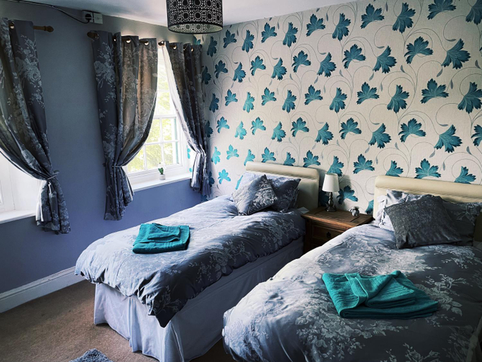 Others 5, the Dartmoor bnb, Devon