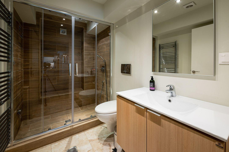 Bathroom 3, Garden Cellar - Kalamata Mediterranean Villas, Peloponnese