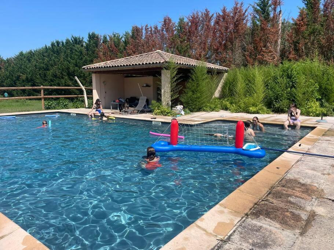 Others 4, Relais DAIA, Haute-Garonne