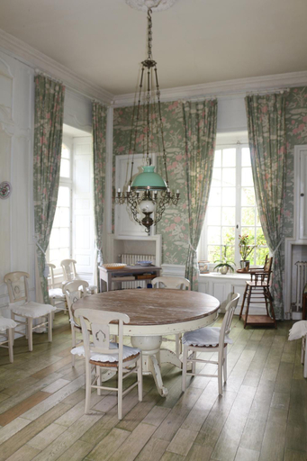 Others 3, Chateau de Grandval, Manche