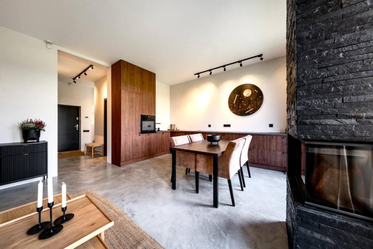 Others 5, Modern Villa By The Sea, Palangos