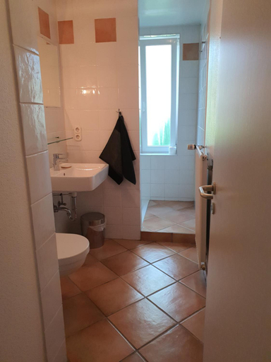 Bathroom 2, Wohnen in der Burgermeistervilla, Hamburg
