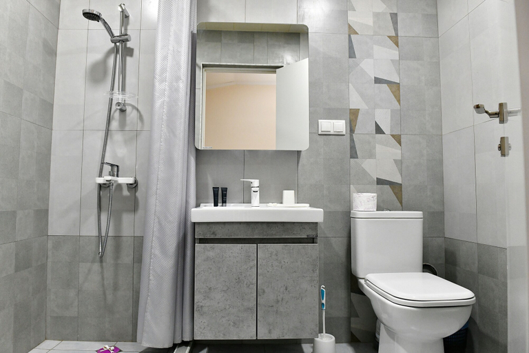 Bathroom 4, WOOLWAY STUDIOS