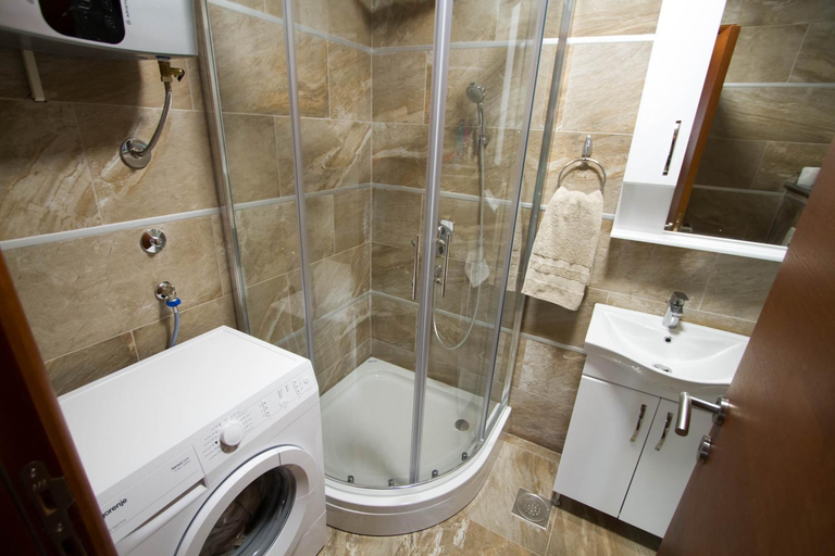 Bathroom 2, Tivat Apartments