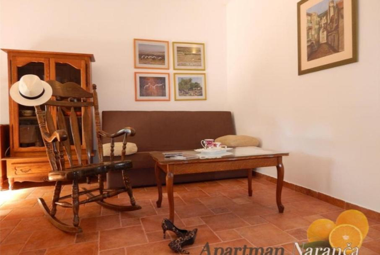Others 2, Apartmani Ina Pag, Pag