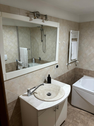 Others 2, Boutique rooms trastevere, Roma