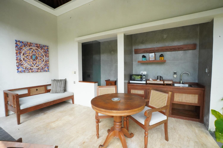 Dining Room 30
