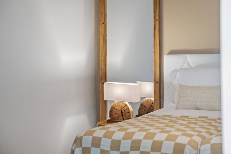 Bedroom 2, Northern Secret by Homie, São Vicente