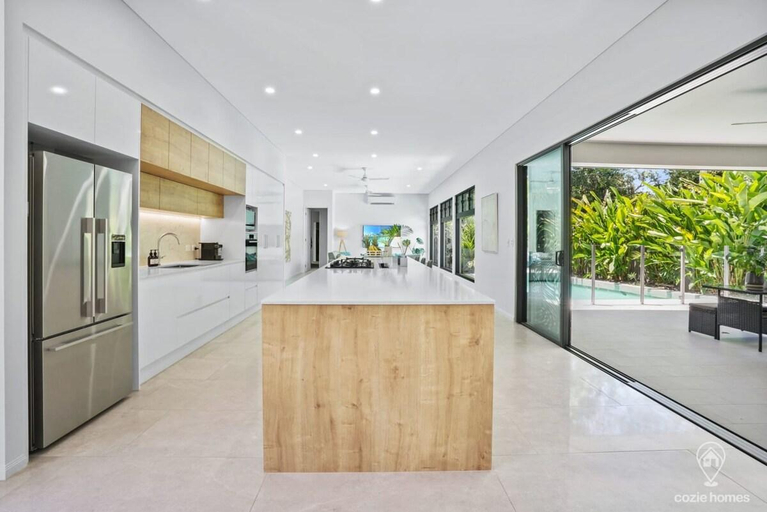 Others 3, House Heliconia - Luxury Living in Palm Cove, Cairns