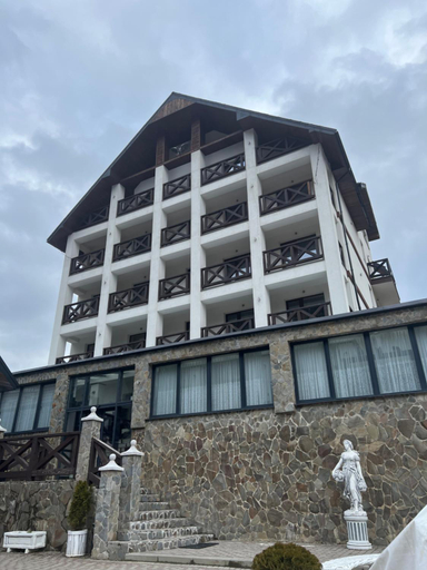 Others 3, Villa For You Hotel, Nadvirnians'kyi