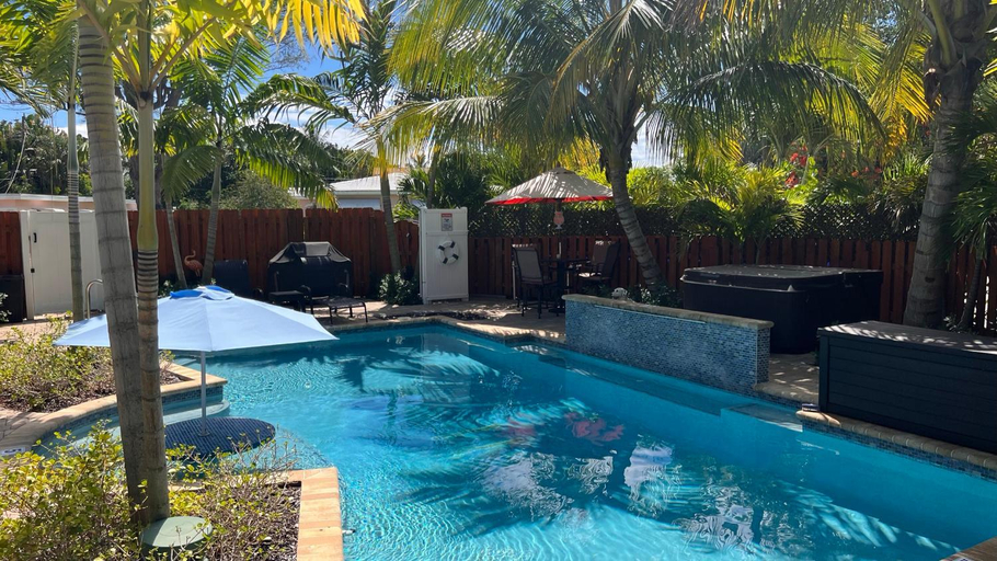 Sport & Beauty 3, Billy's Resort- Men Only - Solo Hombres, Broward