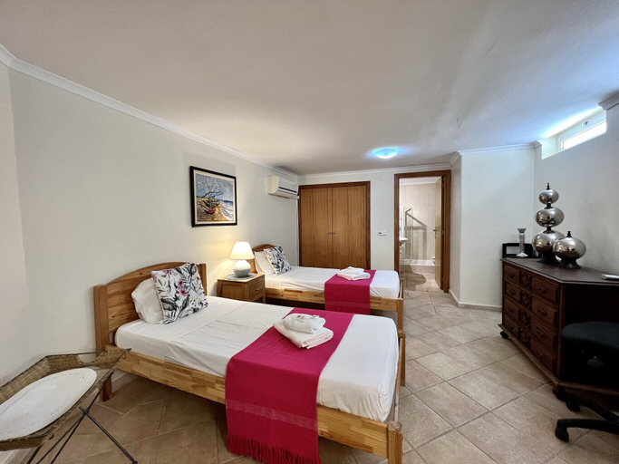 Bedroom 3, Vilamoura Amazing Golf Villa With Pool, Loulé