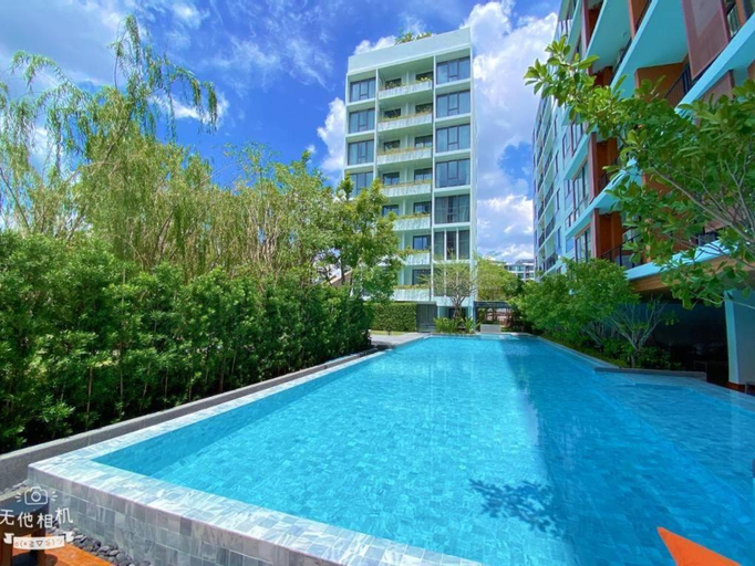 Swimming Pool 1