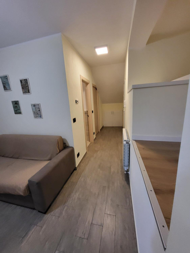 Bedroom 16