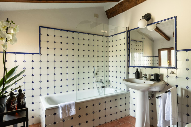 Bathroom 2, Selvuccia Lodge - Ostello Agricolo, Florence