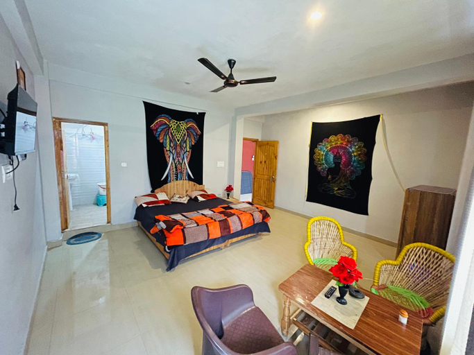 Bedroom 3, The Riverwoods - Cafe & Stay, Kullu