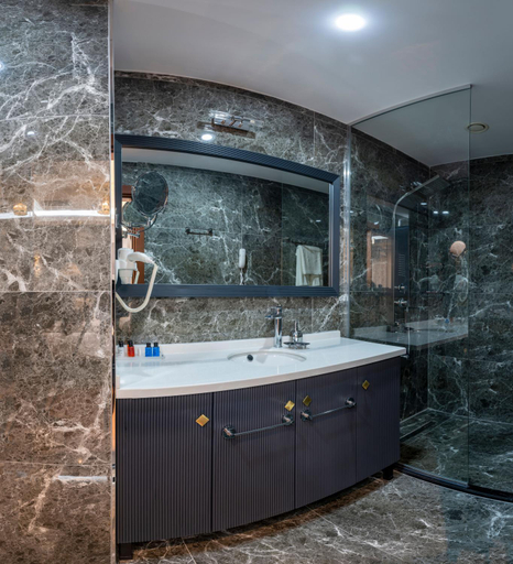 Bathroom 5, Freya Hotel, Fatih