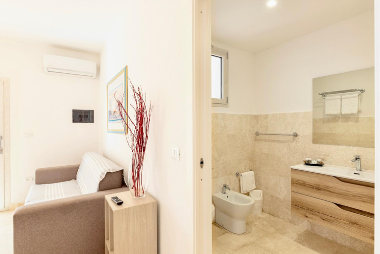 Others 5, ISA-Appartaments in Orosei with air conditioning, Nuoro
