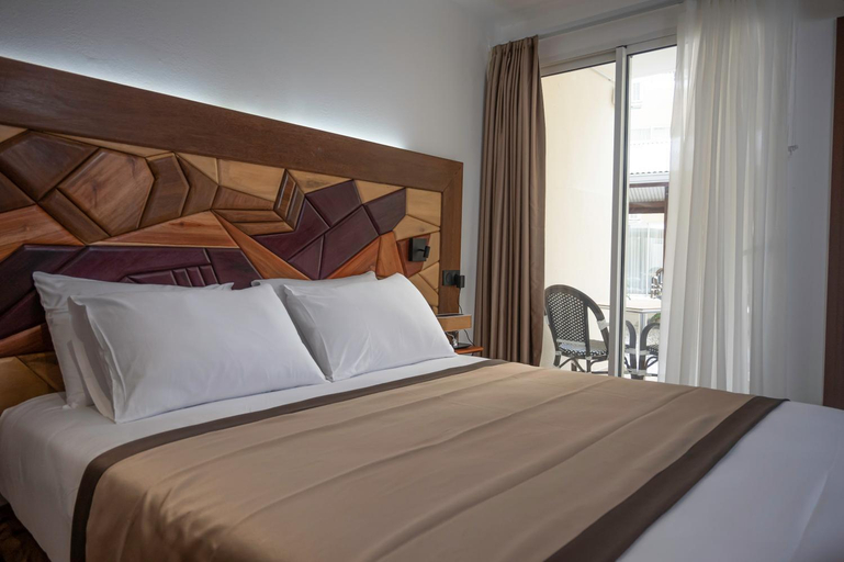 Bedroom 2, Hotel Belle Terre Resort, Macouria (-Tonate)