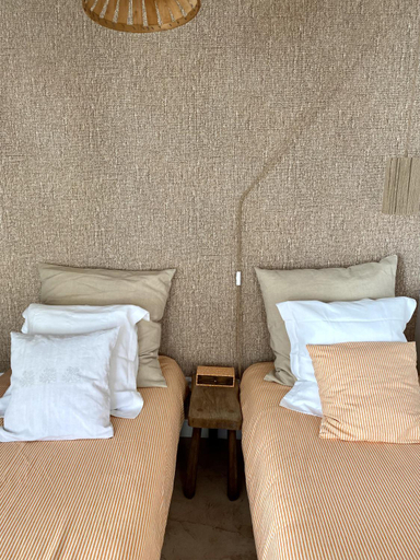Bedroom 2, La Charmette, Hérault