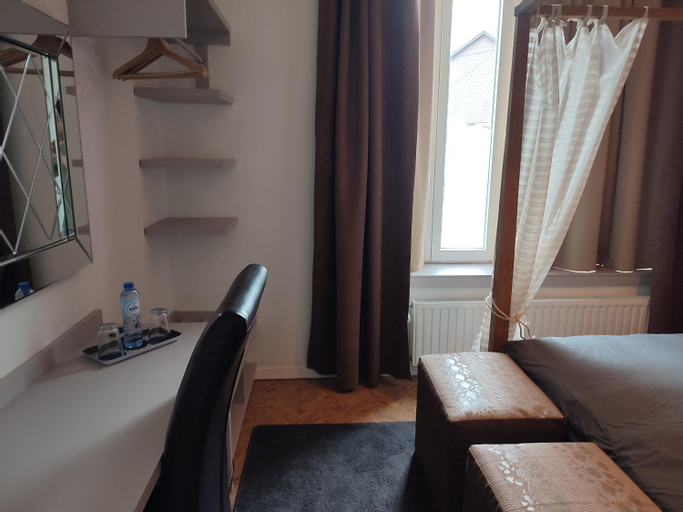 The Manhattan Luxury suite, Hainaut